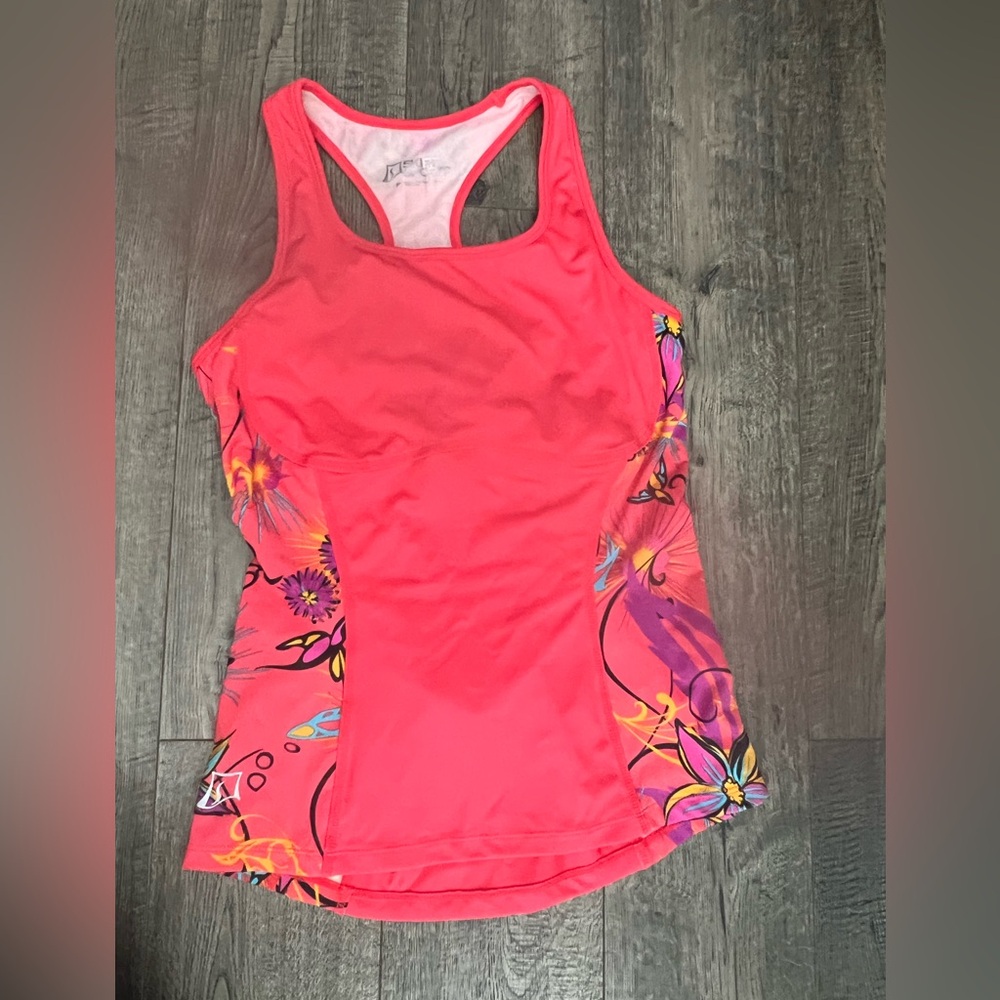 SkirtSports Pink and White Athletic Triathlon Tank Top